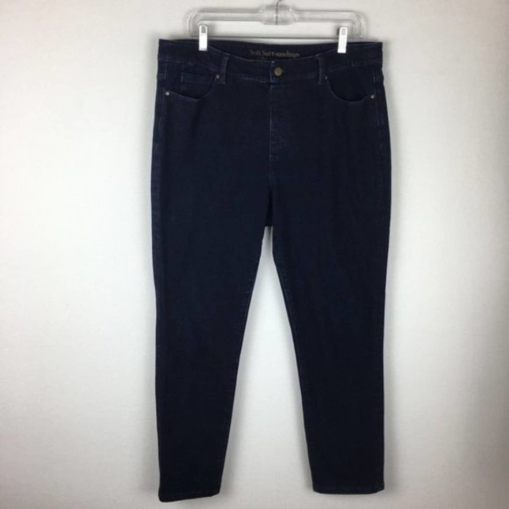 Soft Surroundings Pull on Denim Skinny Jean Large